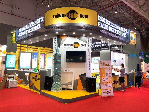 Design and construction of Digital booths
